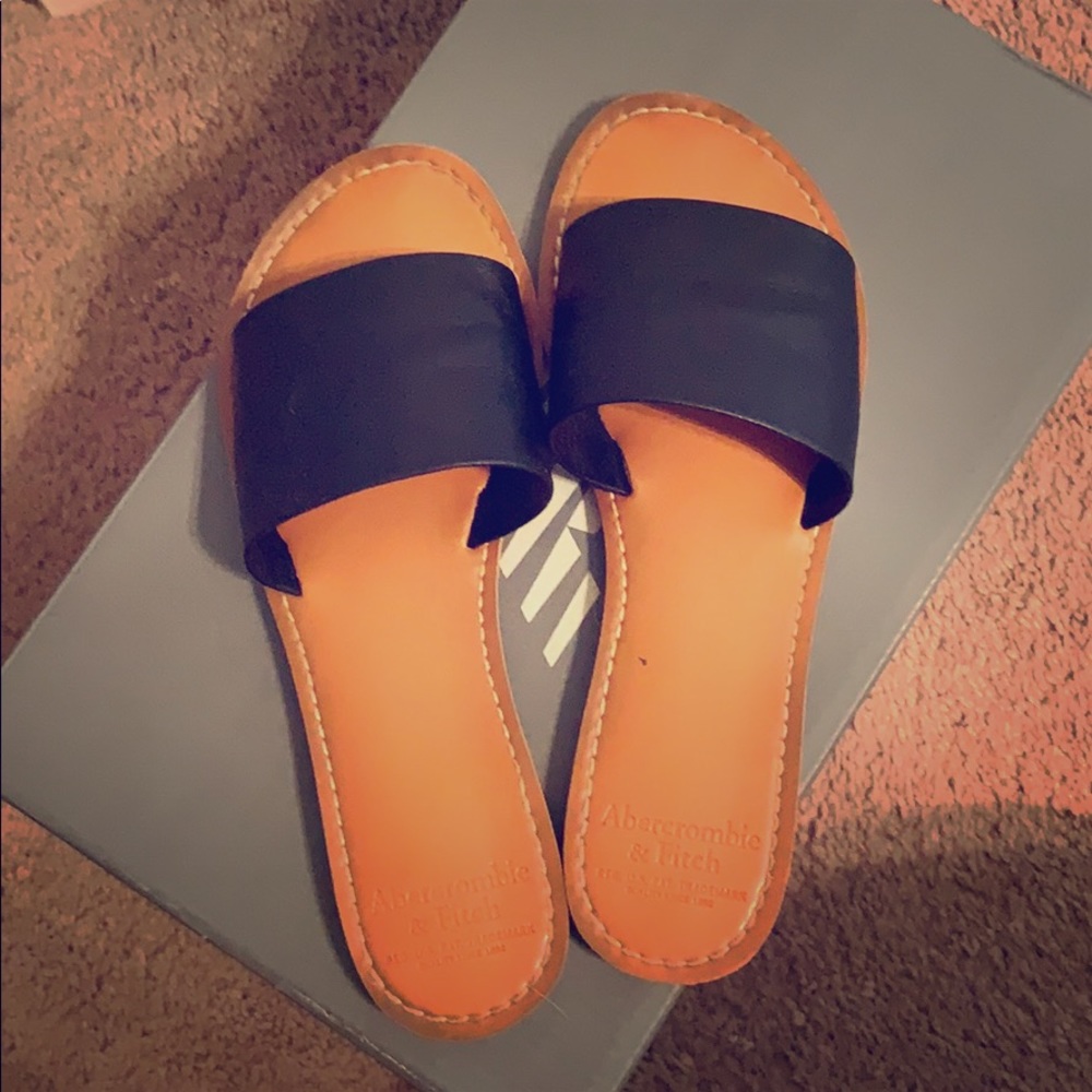 Abercrombie slides. Price firm